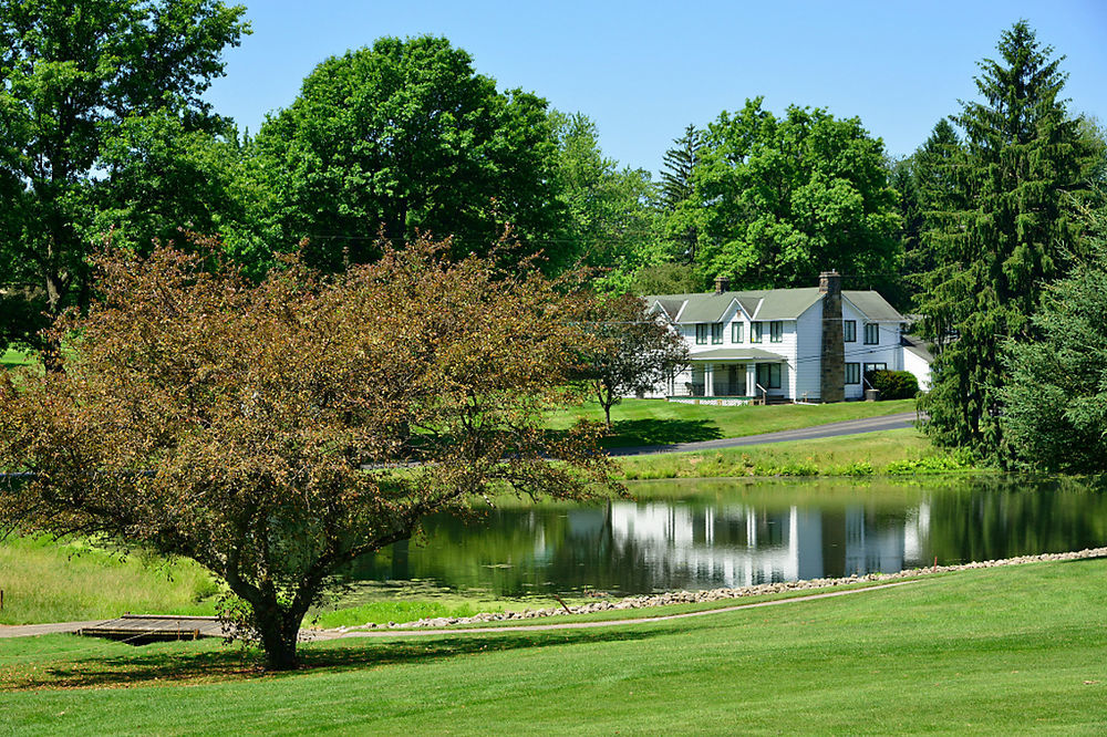 Conley Resort บัทเลอร์ ภายนอก รูปภาพ